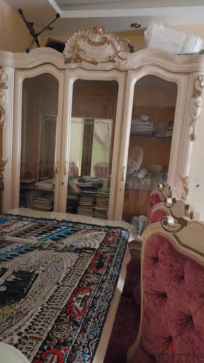 ترابيزه سفره ب8كراسي ونيش بمرايه