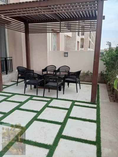 Ready to Move & Fully Furnished Studio (58m² + 37m² Garden) | Lake Park