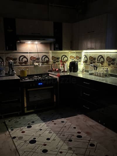 مطبخ للبيع