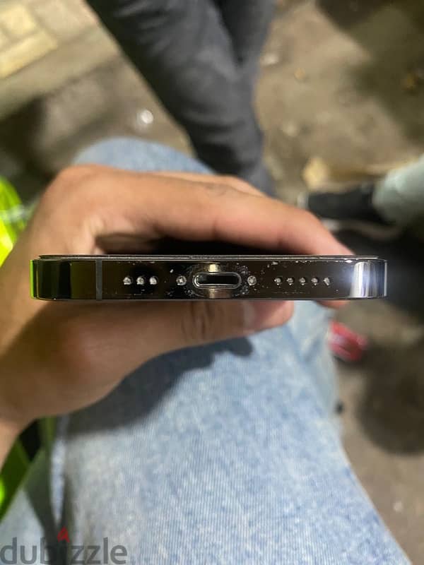 iPhone 13pro 4