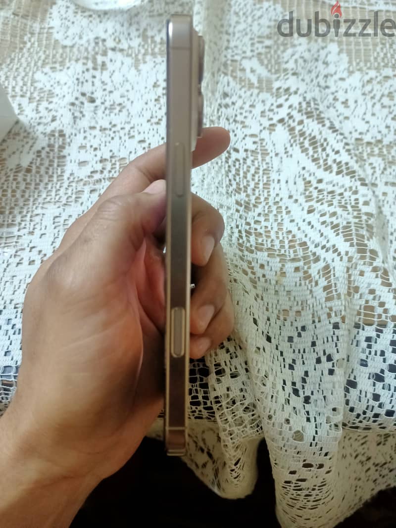 Apple - iPhone 16 Pro Max 1