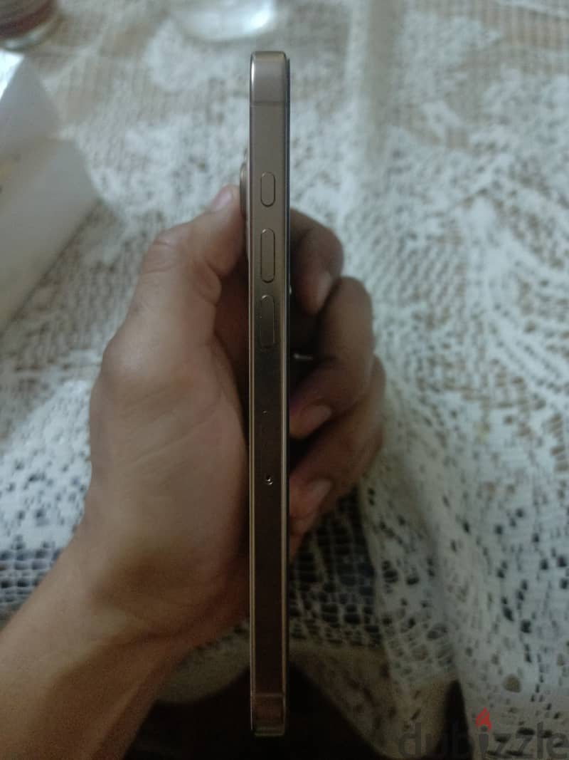 Apple - iPhone 16 Pro Max 3