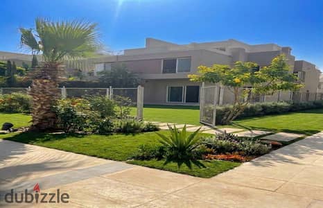 Prime located town house in The Crown Palm Hills, next to Golf Views and New Giza, minutes from Al Jazeera Club
