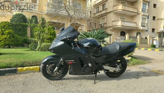 Honda blackbird