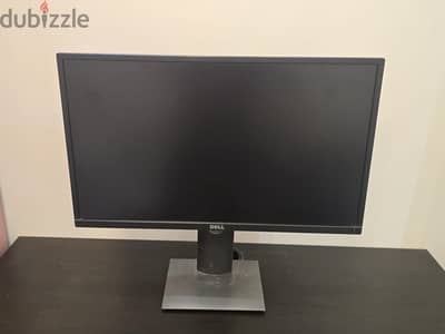 شاشة ديل 19 بوصة (Dell 1905FP) بحالة ممتازة - قاعدة هيدروليك متحركة