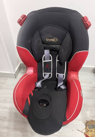 Cyril car seat