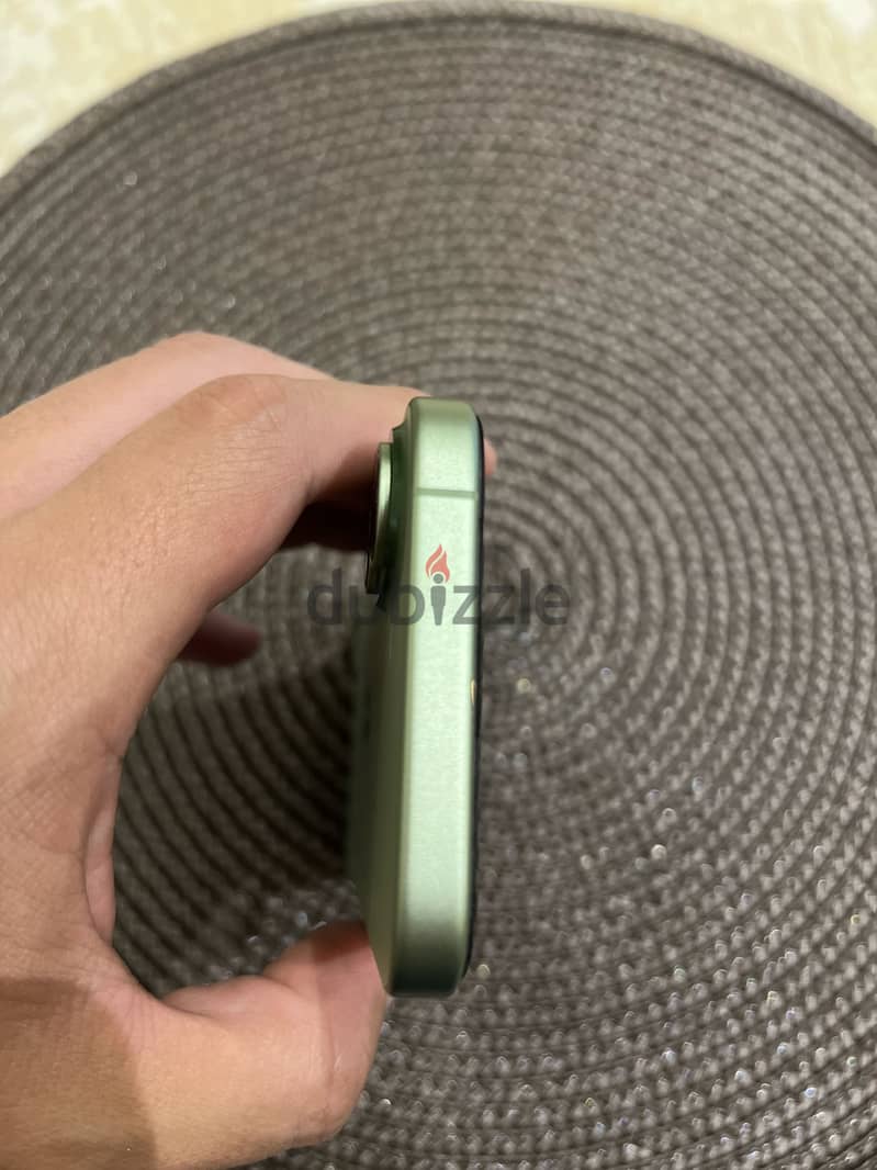 Apple - iPhone 17 6