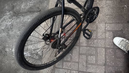 Trinx M136pro