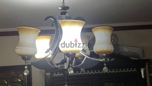 نجفة جديده بخمسه  اباليك عسلي بشكل زهرة اللوتس