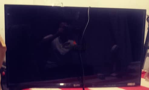 t. v sari 32