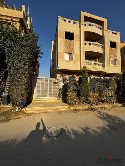 Apartment for rent in the National Defense Compound with a kitchen, super lux finishing