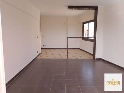 للبيع بارقى احياء مدينة الشيخ زايد في الحى السابع  مجاوره اولي بالقرب من ميدان الافق سعودى مدخل زايد 3 وبالقرب من كل المحاور الرئيسية والخدمات