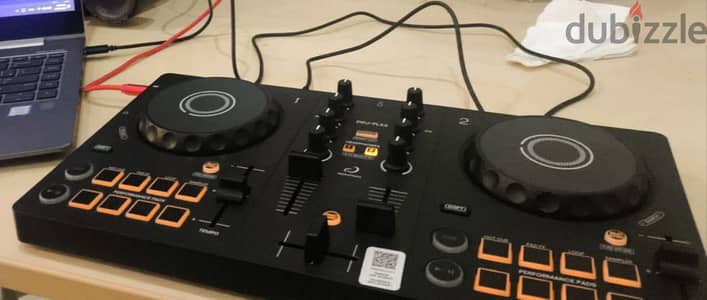 pioneer Ddj flx 2 ( one month old )