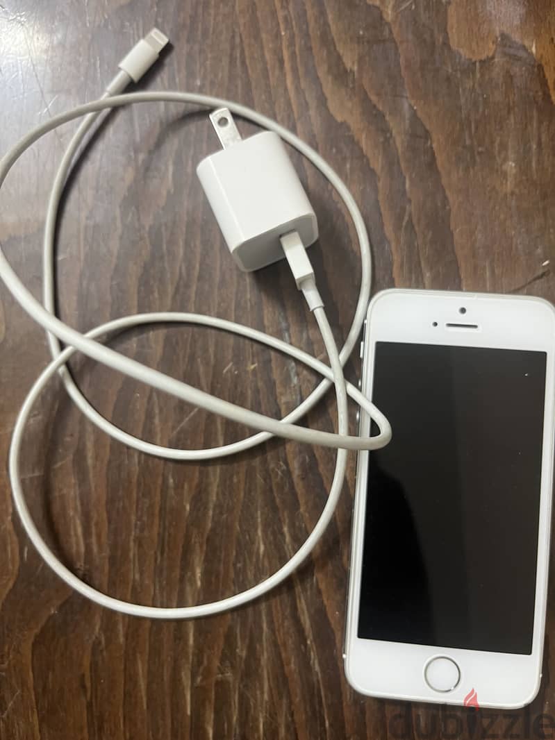 Apple - iPhone 5s 4