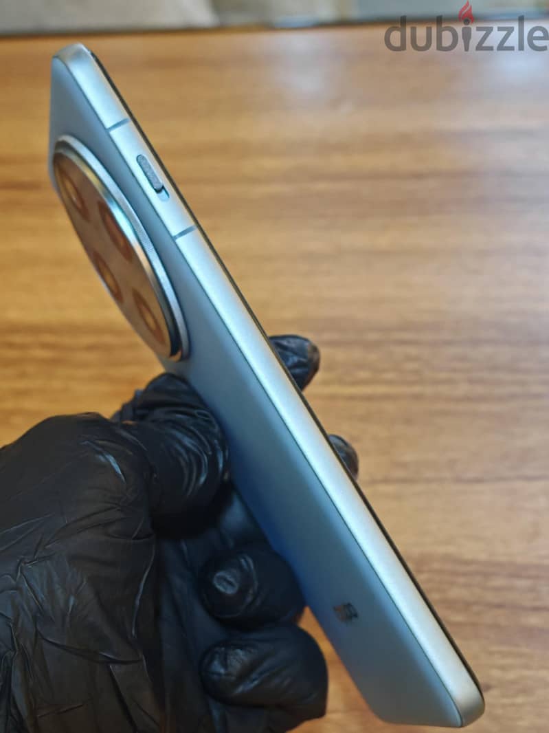 Oppo Find X8 Pro 1