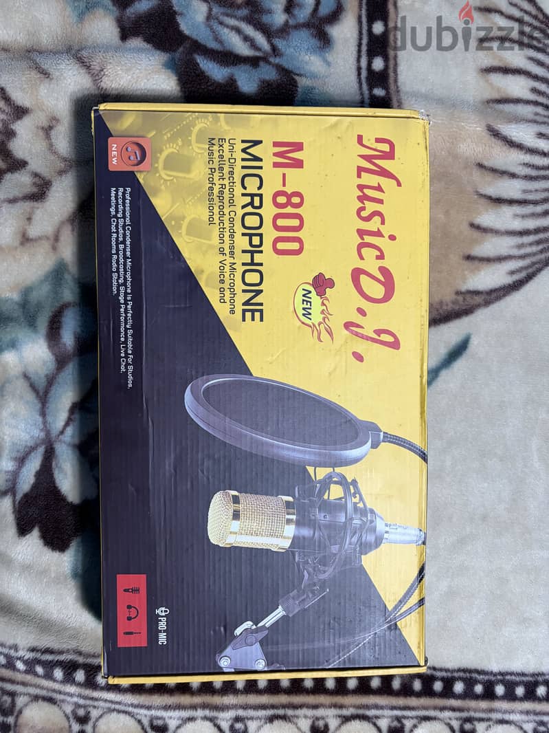 Mic M800 2