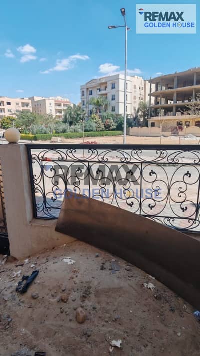  Duplex for Sale in One of El Shorouk’s Most Prestigious Locations – Area 7, Neighborhood 2   A spacious duplex in a prime strategic location, jus