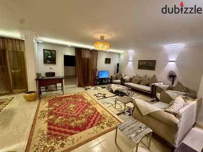 روف ٢٢٠م ايجار مفروش سنوي اول سكن مكيف بمنطقه درويش ، شهر العسل - البيطاش