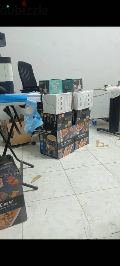 عرض ميتفوتش  ايرفراير وكبه ومضرب بيض بالعجان وخلاط وكبة ضغط يدوية