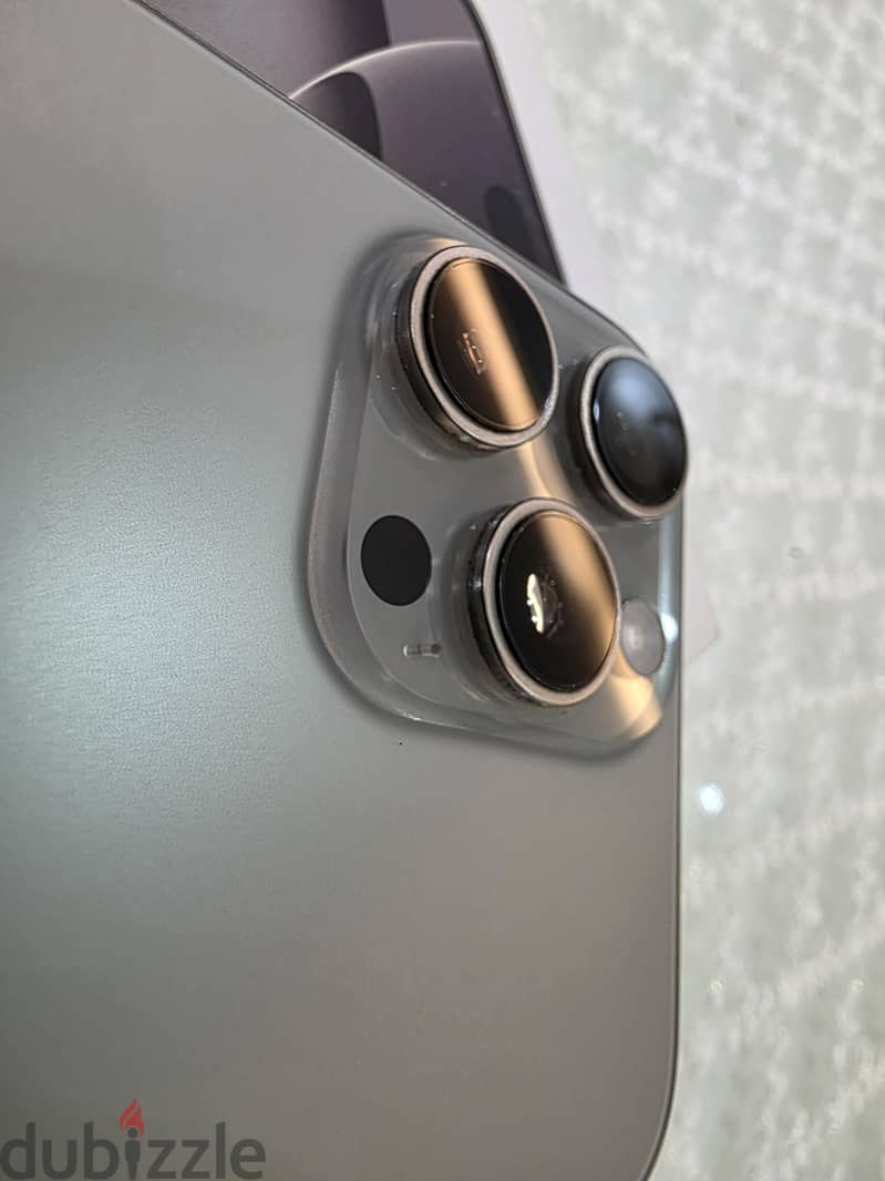 Apple - iPhone 16 Pro Max 3