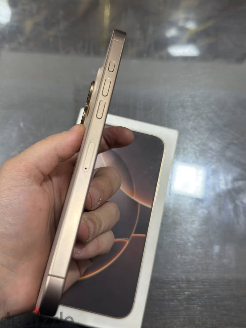 IPhone 16 pro max 7