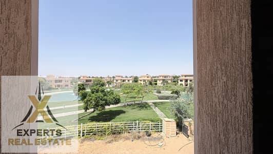 فيلا مستقله مباني 400م فيو بحيرات في مدينتي بافضل المواقع وارض كبيره