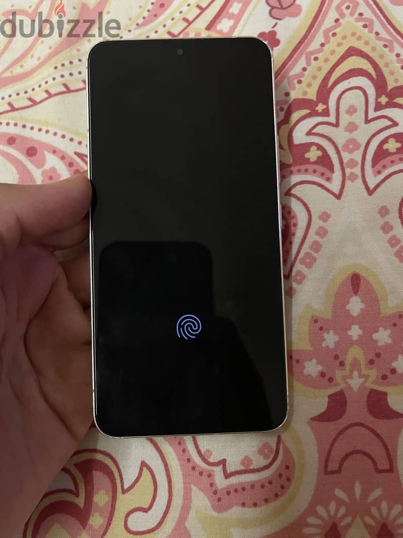 Samsung S22 5