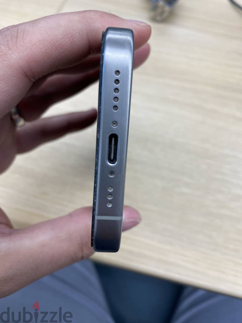 Apple - iPhone 15 Pro 5
