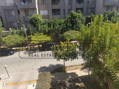 شقة كاملة التشطيب في فيليدج جيت من بالم هيلز على بعد 3 دقائق من الجامعة الأمريكية