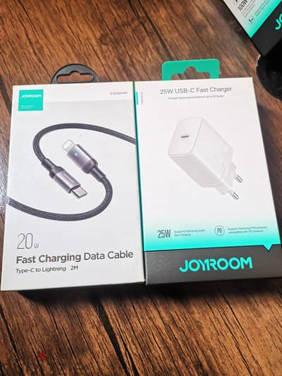 شاحن  ايفون لايتنينج اصلي 20w