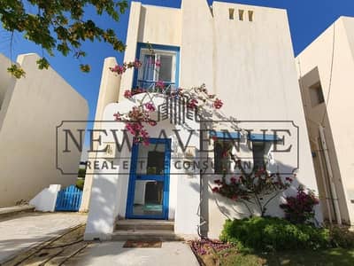 Fully Furnished Twin House Direct on Pool 5 Minutes Walk to the Sea Facing North