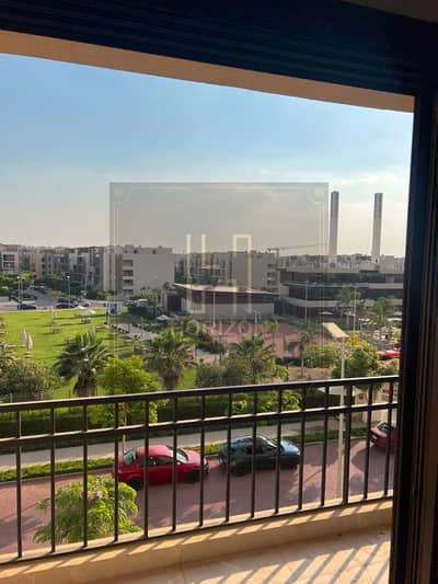 Best view semi furnished Apartment 3rooms rent Fifth Square Al Marasem