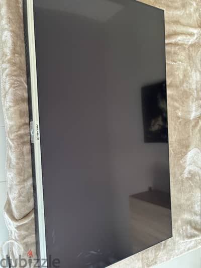 Smart Screen Premium brand. 50 inches