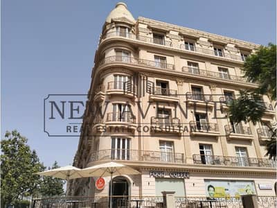 Under market price ready to move apartment in hyde park prime location 4 bedrooms