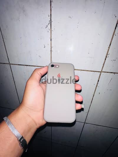 آبل - آيفون 7