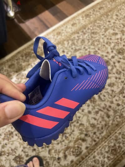 Football shoes