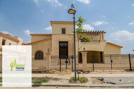 فيلا متشطبة للبيع في أب تاون كايرو إعمار جاهزة للاستلام الفوري Uptown Cairo Emaar