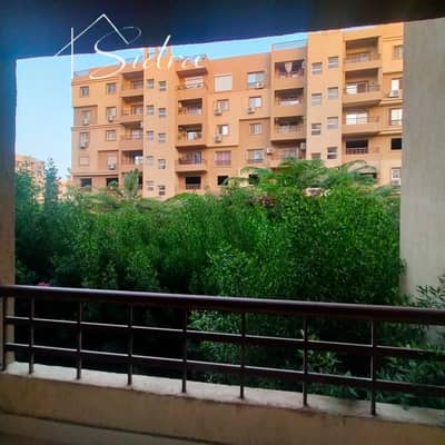 شقه للبيع كاش 88 متر في b6  فيو جاردن