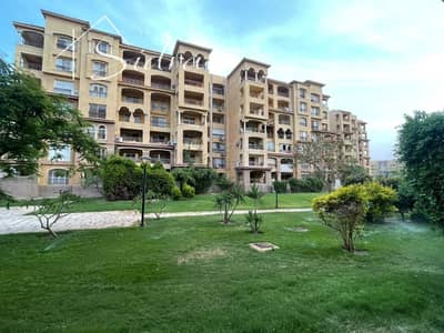 Apartment for sale cash 158 sqm +GARDEN 40 METER IN b1 garden view
