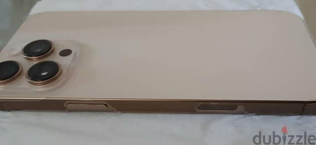 Apple - iPhone 16 Pro Max