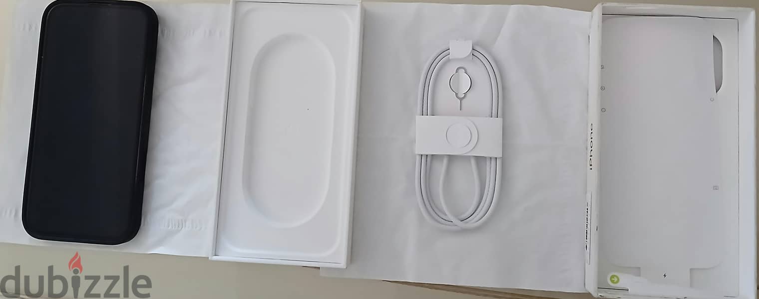 Apple - iPhone 16 Pro Max 3