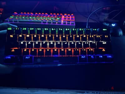 Keyboard techno e- 22 60 %