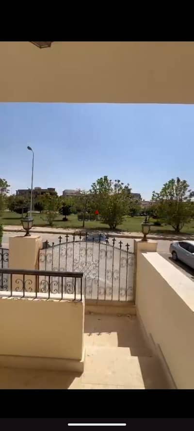 Fully equipped duplex with ultra-super-lux finishes in Al-Nargis Villas, New Cairo