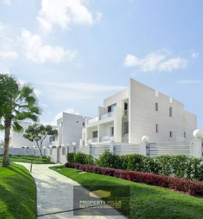 Twin House for Sale in Cleopatra Square, Sheikh Zayed: Prime Location and Elegant Italian Design