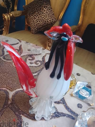 انتيكات عصفور كريستال