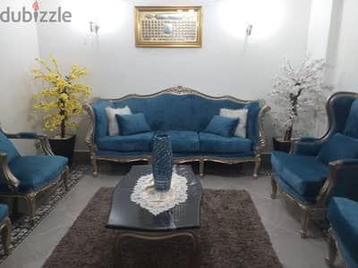 طقم صالون كنبة ثلاثي + اربع كنب  مفارد