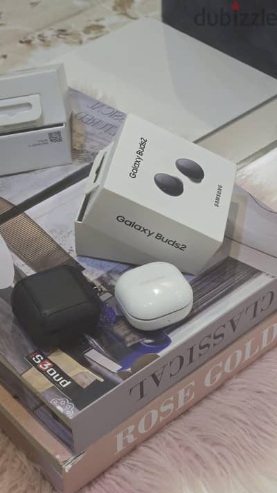 Samsung Galaxy buds 2