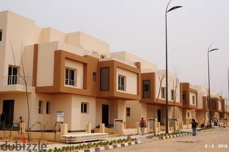 Townhouse for sale, 283 sq m, Grand Heights Compound, 6th of October City, immediate delivery