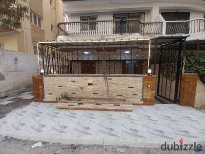شقه ارضي مدخل خاص للبيع في العجمي شاطئ النخيل بجوار دار الدفاع الجوي