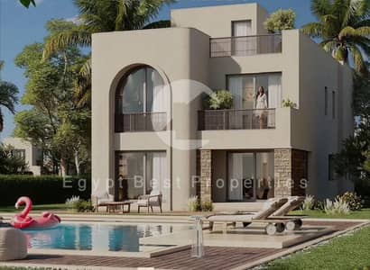 TOWN HOUSE للبيع  بإطلاله مباشره على اللاجون  في LYV  الساحل الشمالي بمقدم 5 %